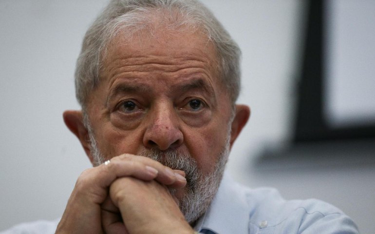 Para conter onda de apoio a Boulos, PT quer antecipar Lula na campanha de SP