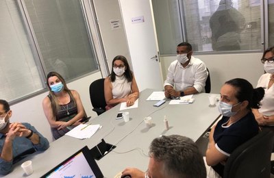 Cai número de óbitos, casos novos e internação por Covid-19 em Alagoas