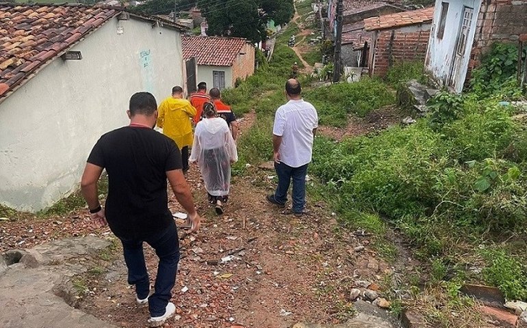 Com orientação da Defesa Civil Nacional, Prefeitura de Penedo atualiza dados sobre problemas causados pelas chuvas