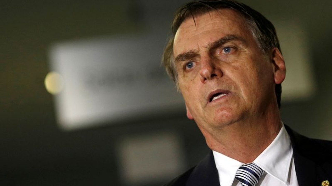 Bolsonaro volta a dizer que não tem controle sobre o orçamento secreto