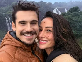 Sabrina Sato e Nicolas Prattes revelam o sexo do bebê que esperam