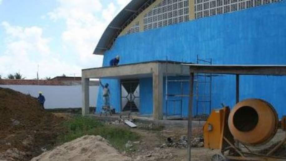 Marechal: ginásio de esportes em fase de acabamento
