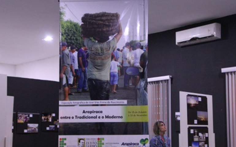 Estudante expõe trabalho fotográfico sobre cultura arapiraquense