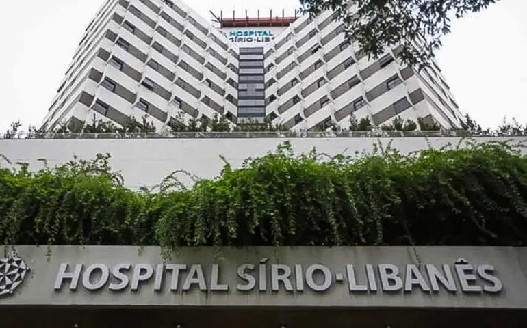 Lula deixa UTI e passa a ter cuidados semi-intensivos no hospital