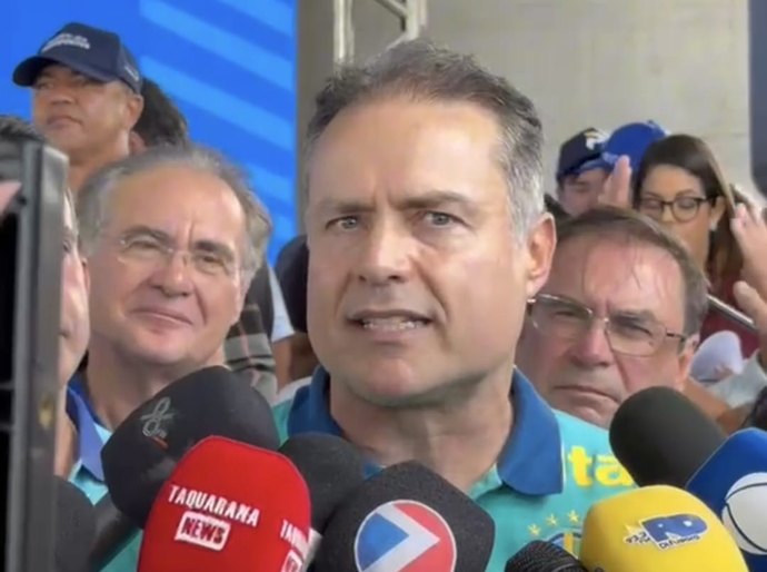 Renan Filho anuncia início dos testes do VLT de Arapiraca