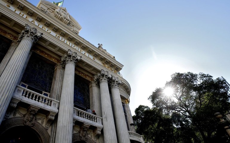 Ópera do Meio Dia volta ao Theatro Municipal do Rio de Janeiro