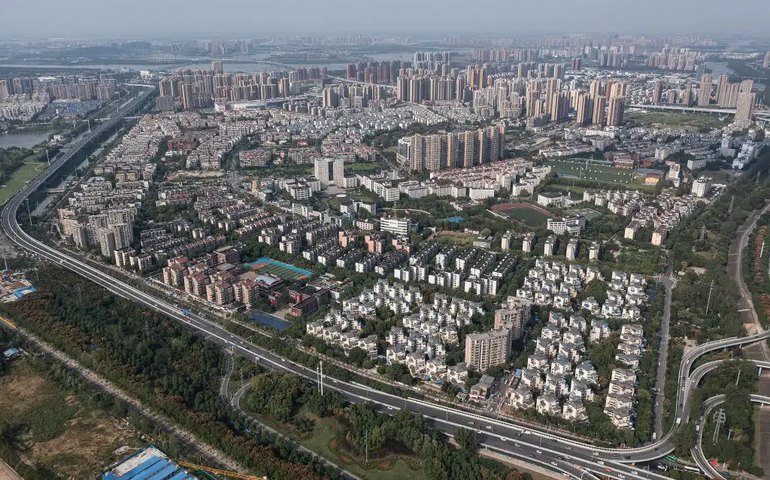 Vendas de moradias na China sofrem queda anual de 30,3% entre janeiro e agosto