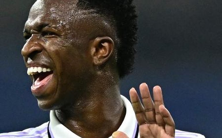 Vini Jr. dá assistência e Real Madrid vence Osasuna fora de casa no Espanhol