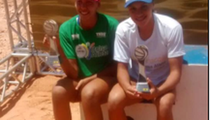 Dupla de vôlei / Foto: Foto: Sejesp