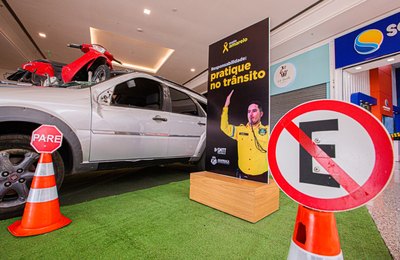 Exposição reforça conscientização para cuidados no trânsito de Arapiraca