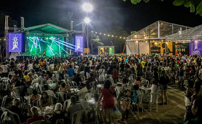 Evento Vamos Subir a Serra, na orla da Pajuçara, em Maceió