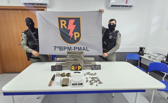 Polícia Militar apreende drogas em operação em Santana do Ipanema
