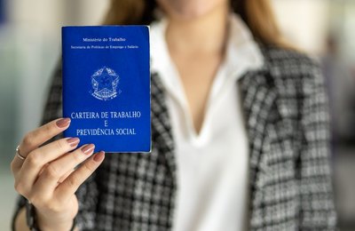 Prefeitura de Arapiraca e AeC promovem mutirão com mais de 400 vagas de emprego nesta segunda (4)
