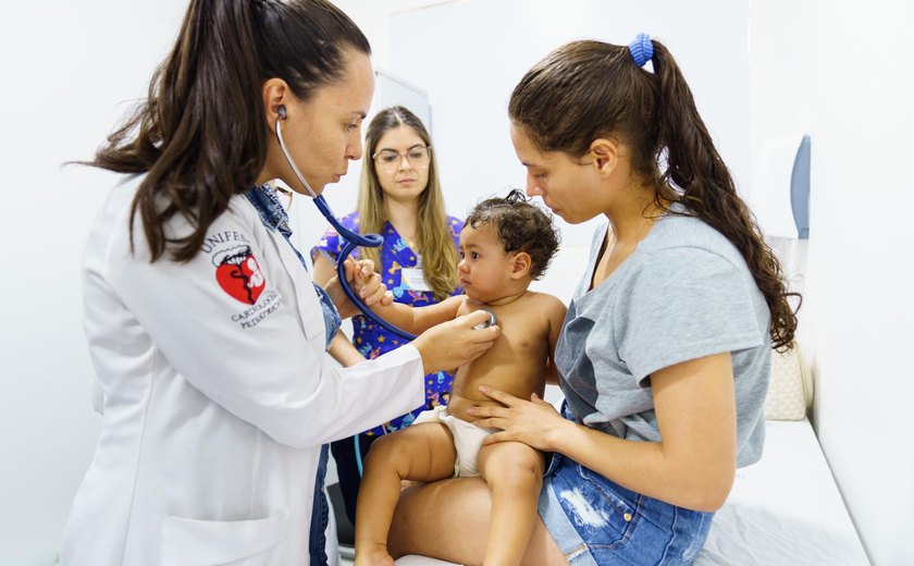 Pediatra do Hospital da Criança de Alagoas fala sobre a importância de realizar consultas e exames de rotina