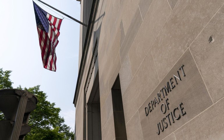 Promotores estudam encerrar processos criminais federais contra Trump após vitória eleitoral