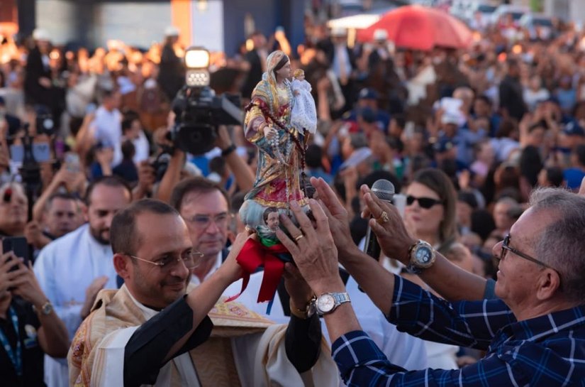 Fé e tradição marcam encerramento da Festa de Nossa Senhora do Bom Conselho, em Arapiraca