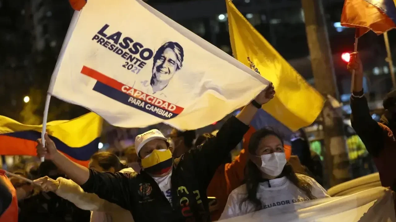 População elege novo presidente hoje; mais de 100 mil policiais foram mobilizados