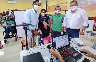 Messias recebe sétima edição da Caravana Meu RG na Mão do Instituto de Identificação