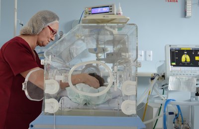 Pediatra da Sesau alerta aos pais sobre a prevenção da bronquiolite em crianças