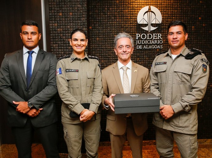 Presidente Fábio Bittencourt é convidado para a formatura do Curso de Aperfeiçoamento de Oficiais da PM