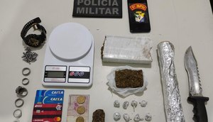 Homem é preso com trouxas e tablete de maconha na Grande Aracaju / Foto: Foto: Polícia Militar/SE