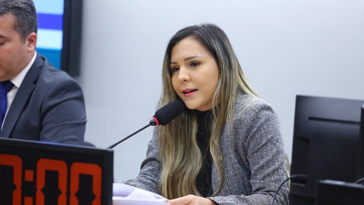 Comissão aprova proposta de correção anual do valor de carro novo para isenção fiscal a pessoa com deficiência
