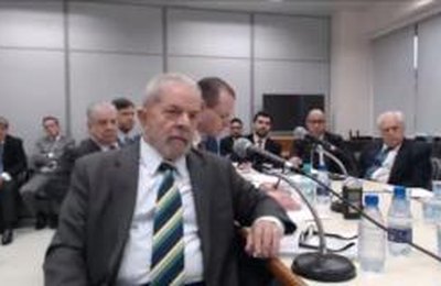 Lula diz a Moro que não há provas contra ele e nega conhecimento de propina
