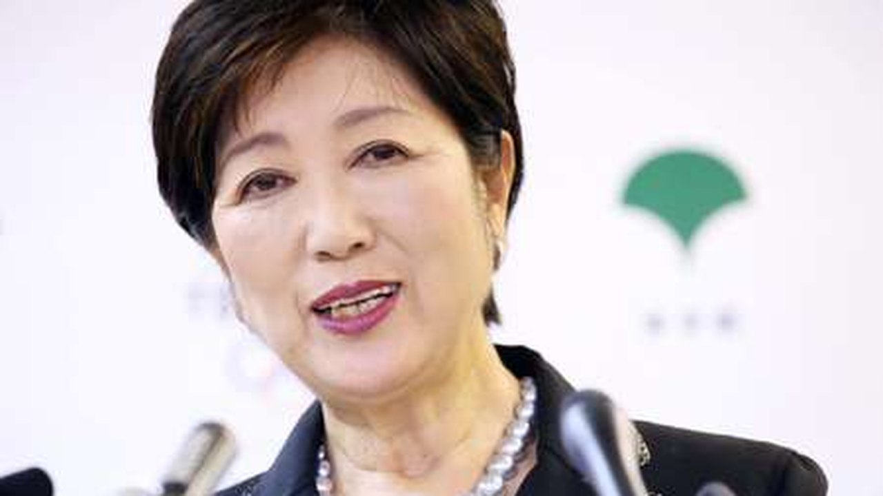 Japão: Yuriko Koike, potencial sucessora de Shinzo Abe, vence eleição em Tóquio