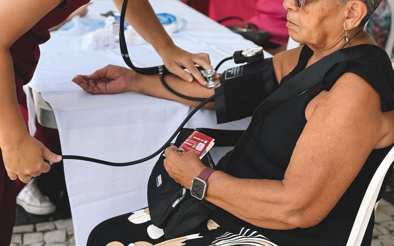 Funerária na Grande Fortaleza realiza mutirão de emissão de documentos e terapias gratuitas neste sábado