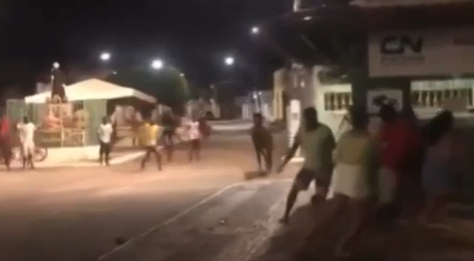 Festa termina com cavalo apedrejado em Brejo Grande; VÍDEO