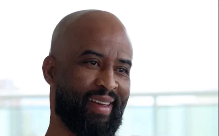 Fabinho Soldado se despede do Corinthians e agradece Stábile e atletas