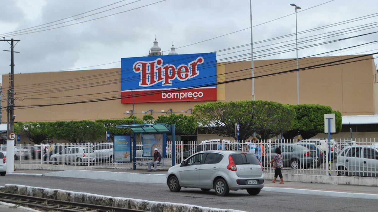 Bompreço encerra atividades em Maceió e Unicompra assume unidades a partir de 14 de março