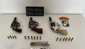 Troca de tiros termina com homem morto e armas apreendidas em Simão Dias