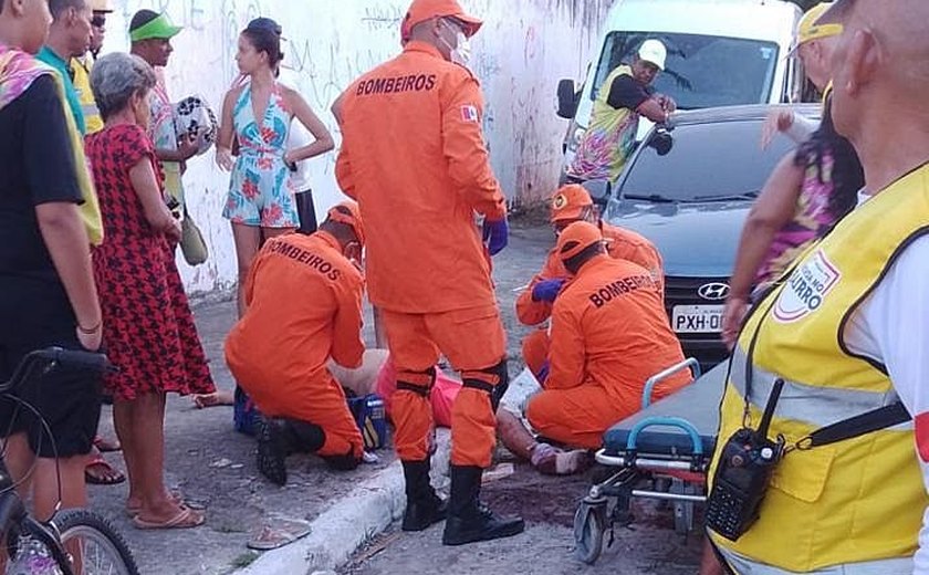 Motociclista fica ferido após sofrer queda de moto no bairro Ponta da Terra