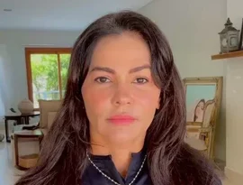 Suzana Alves, a 'Tiazinha', desabafa sobre arrependimento de ter posado nua