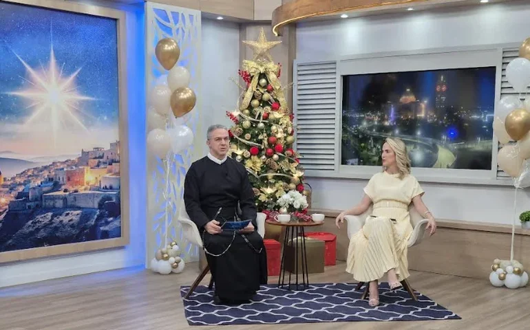 Programa Bênção da Noite exibe edição especial de Ano Novo