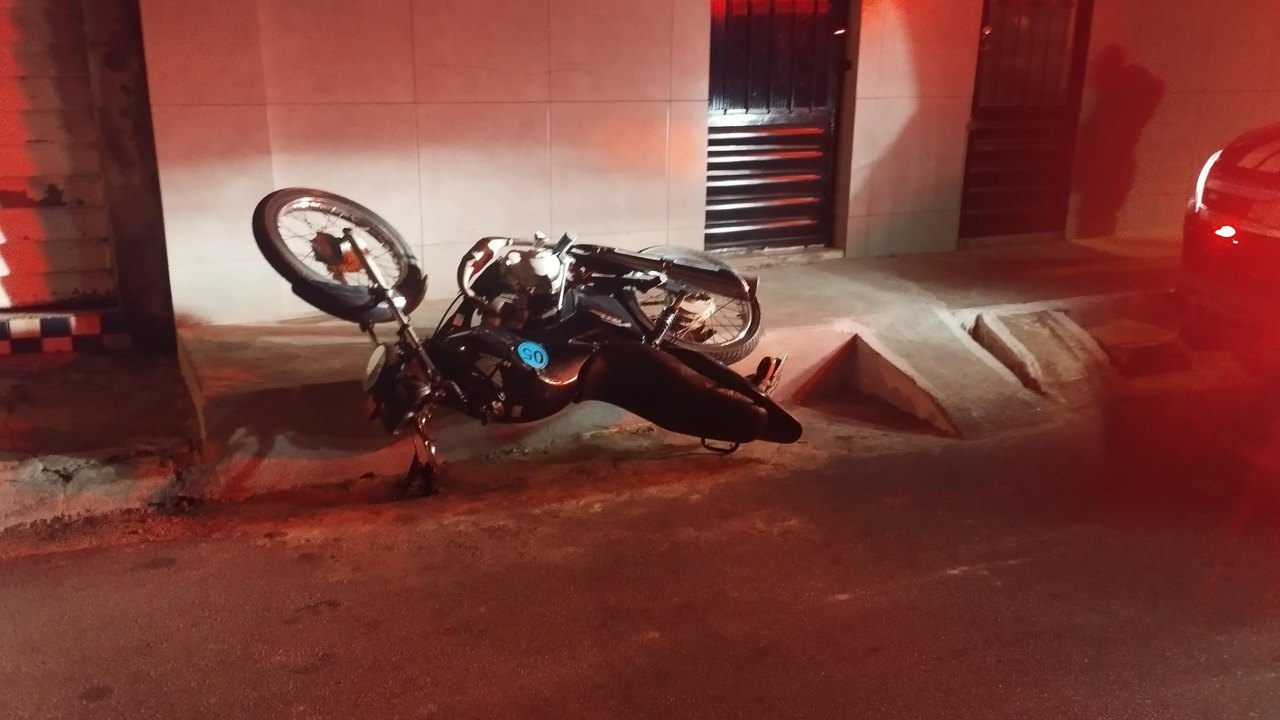 Jovem é preso na Jatiuca acusado de roubo de motocicleta