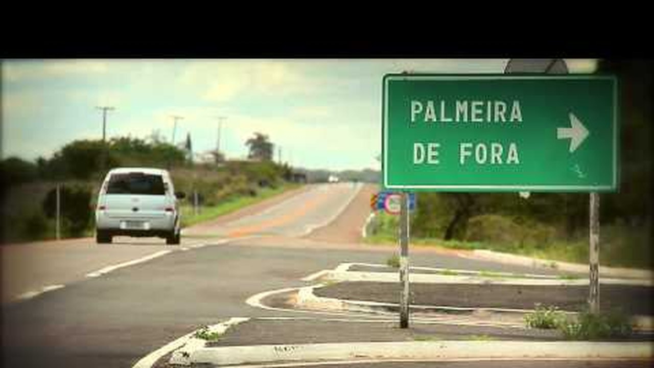 Carro e motocicleta se envolvem em acidente de trânsito em Palmeira dos Índios