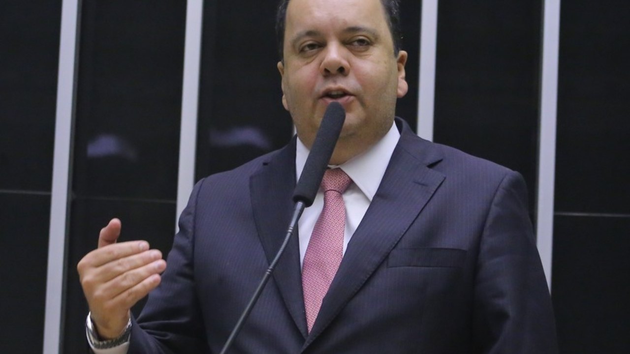 'Se tirar o nosso orçamento, a gente tira o deles', afirma líder do União Brasil