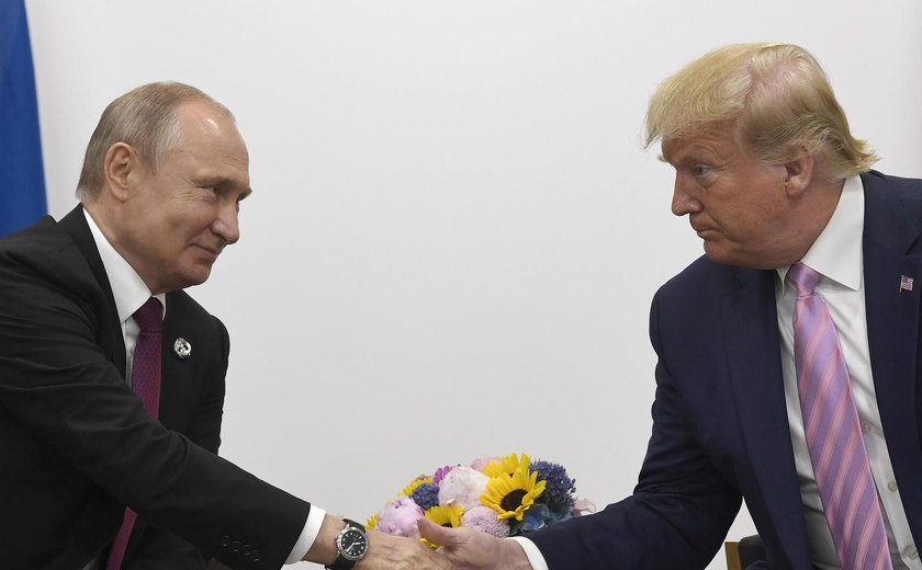 'Desastre para Ucrânia': mídia estadunidense avalia próximas conversas Putin-Trump