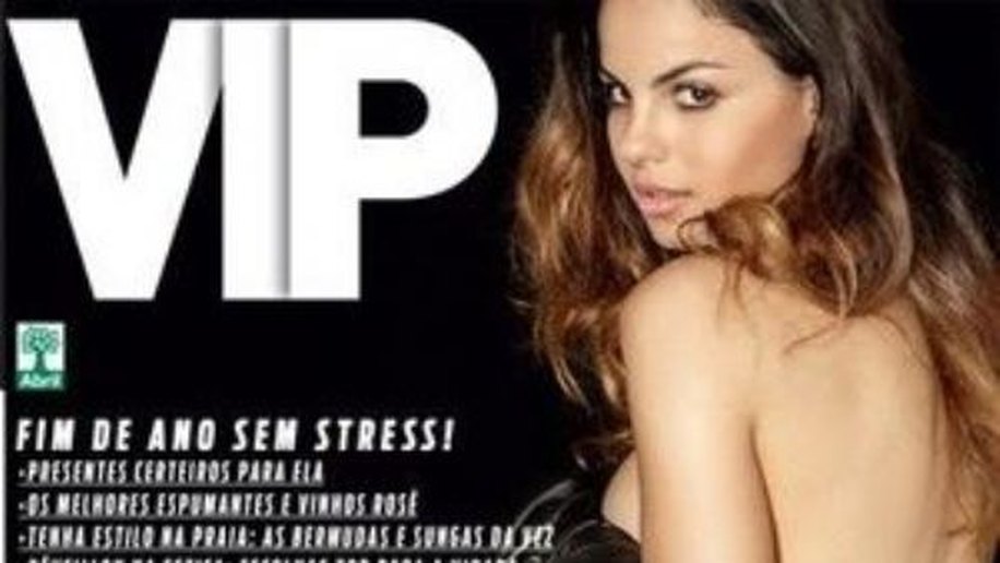 Sthefany Brito é capa da revista 'Vip' de dezembro