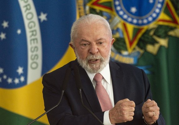 Jornalistas argentinos dizem que ajuda de assessores de Lula foi 'fundamental' para Massa