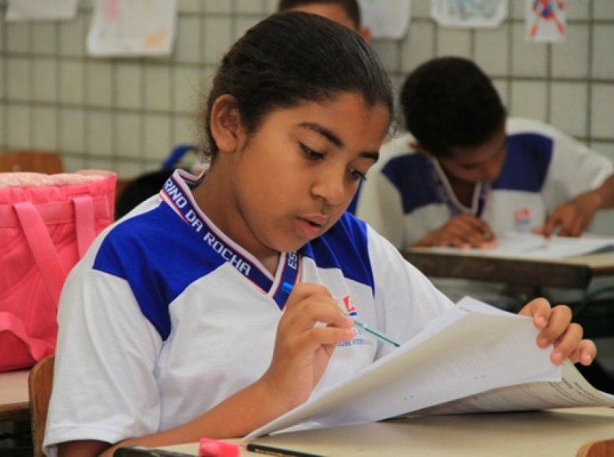 Oitenta mil estudantes fazem segunda etapa da Prova Alagoas nesta terça