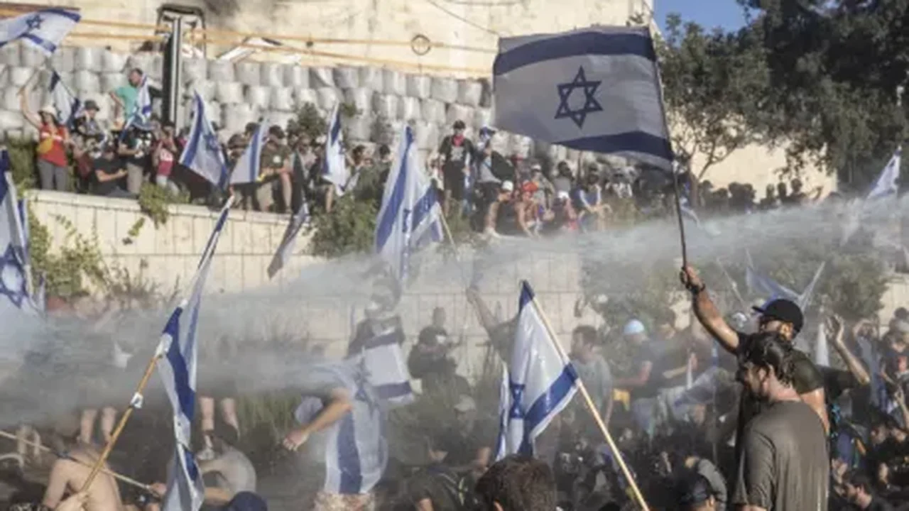 ONU pede que Israel ‘leve em conta’ o protesto de manifestantes contra a reforma do Judiciário