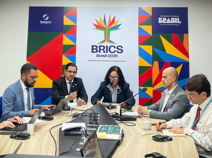 Grupo de Trabalho sobre TICs avança na agenda digital e inicia declaração ministerial para o bloco econômico