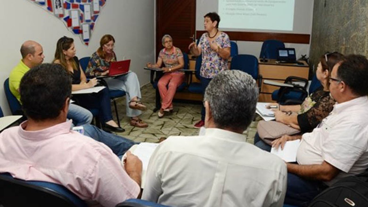 Técnicos da Sesau discutem regionalização dos serviços no Baixo São Francisco