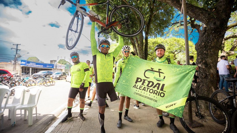 Aguardada há mais de 10 anos, ciclovia da Fernandes Lima transforma sonhos de ciclistas em realidade