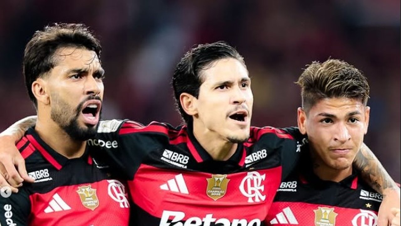 Flamengo bate Mirassol em jogo atrasado e se aproxima do líder Palmeiras