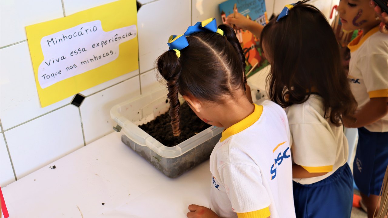 Alunos do Sesc Jaraguá participam de projeto literário com livros de autores alagoanos