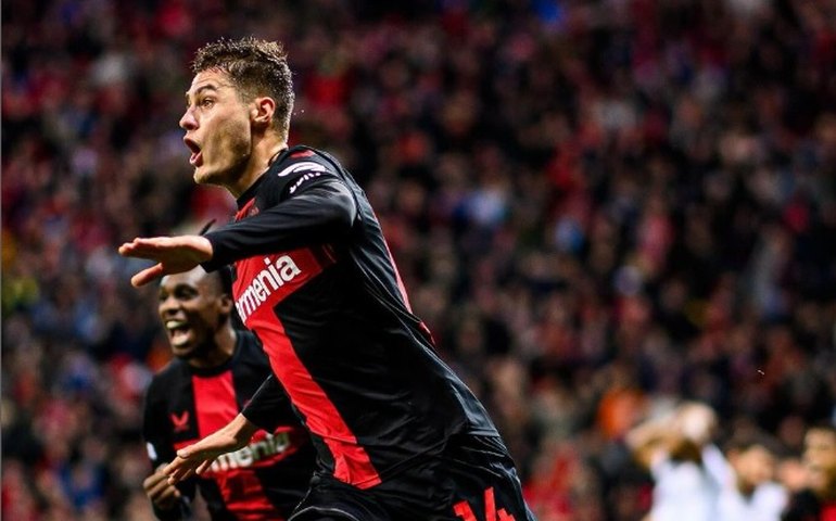 Após virada sobre o Qarabag, Bayer Leverkusen chega a 37 jogos de invencibilidade e 106 gols